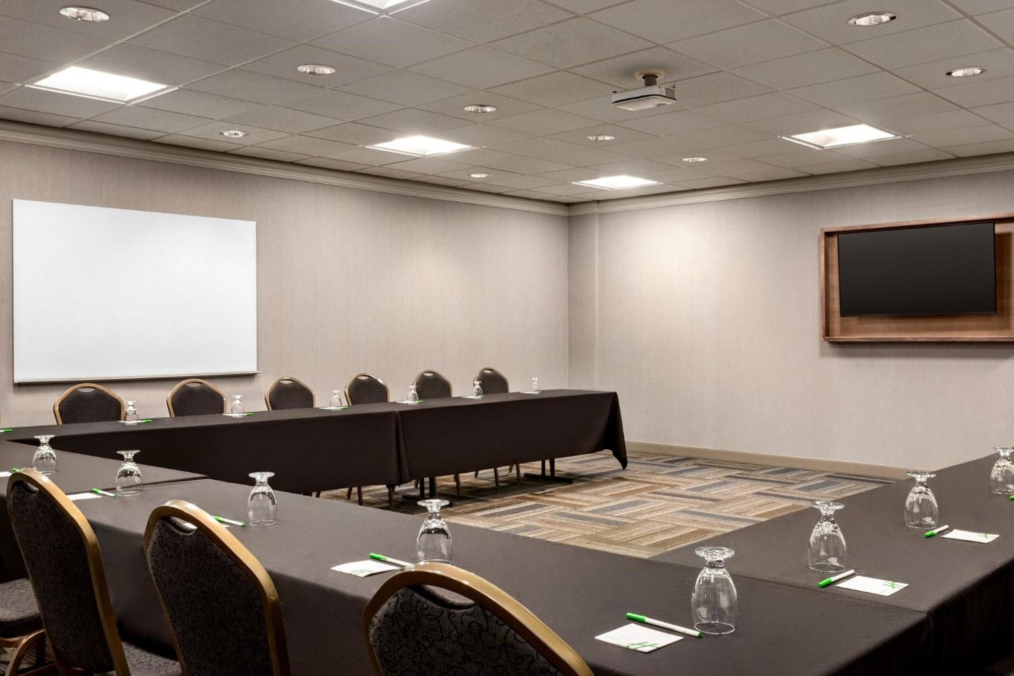 Holiday Inn Hotel & Suites Council Bluffs By Ihg Exterior foto