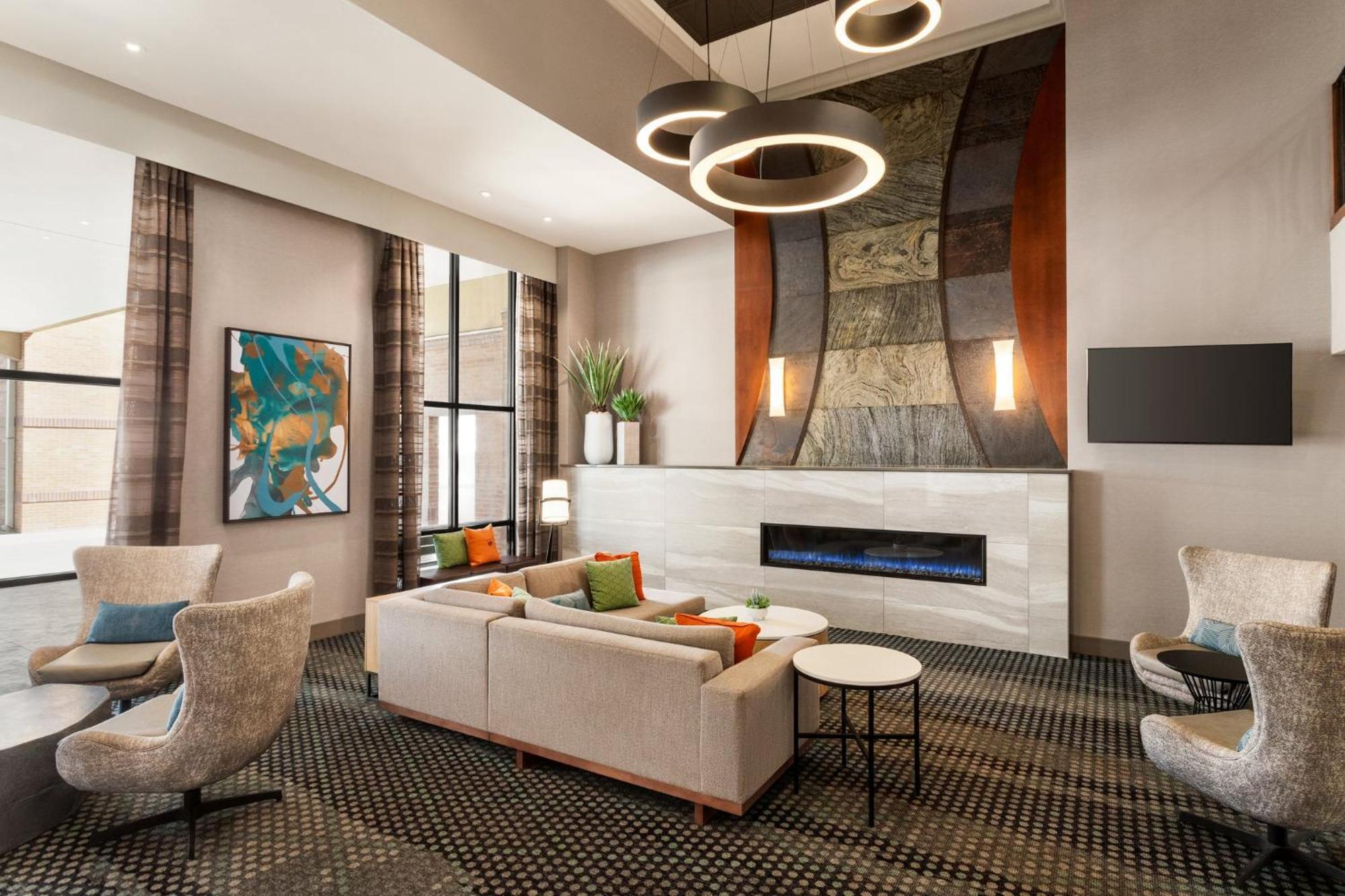 Holiday Inn Hotel & Suites Council Bluffs By Ihg Exterior foto
